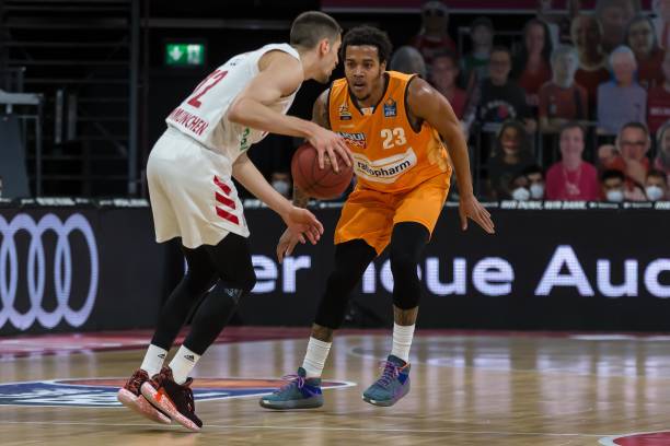 曼联目前急 曼联目前急