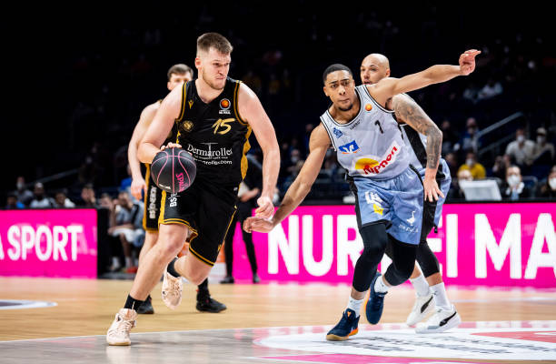 安排和住宿 安排和住宿