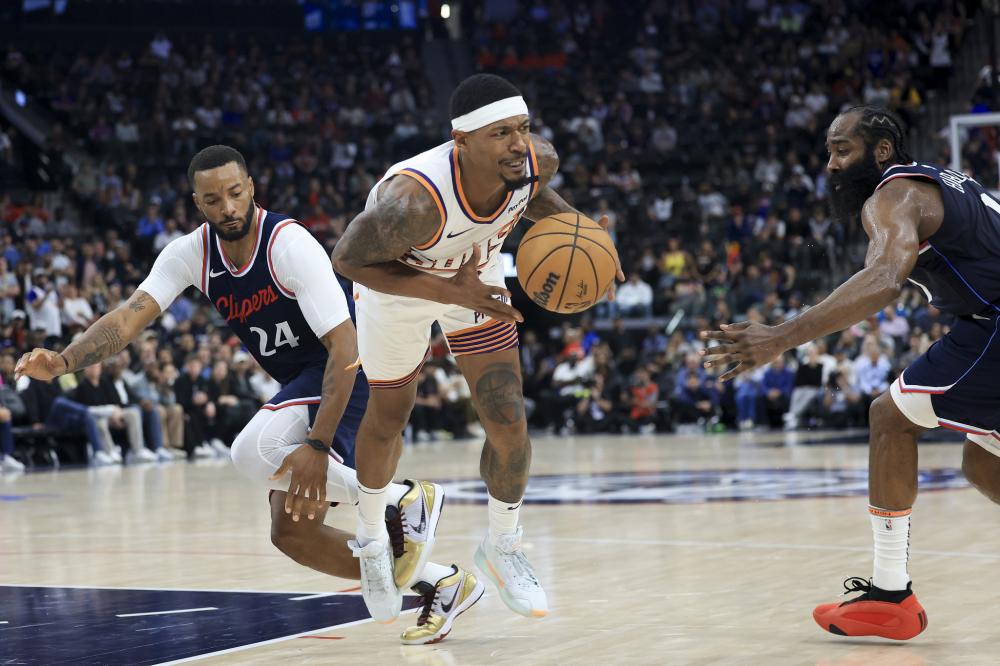 体育中超：徐正源 罗慕洛分别当选中超5月最佳教练和球员